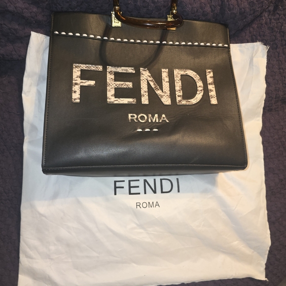 Fndi Black Tote Bag with Brown Handles - Picture 2 of 8